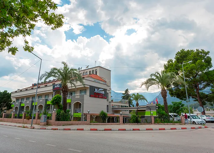 Rich Melissa Hotel